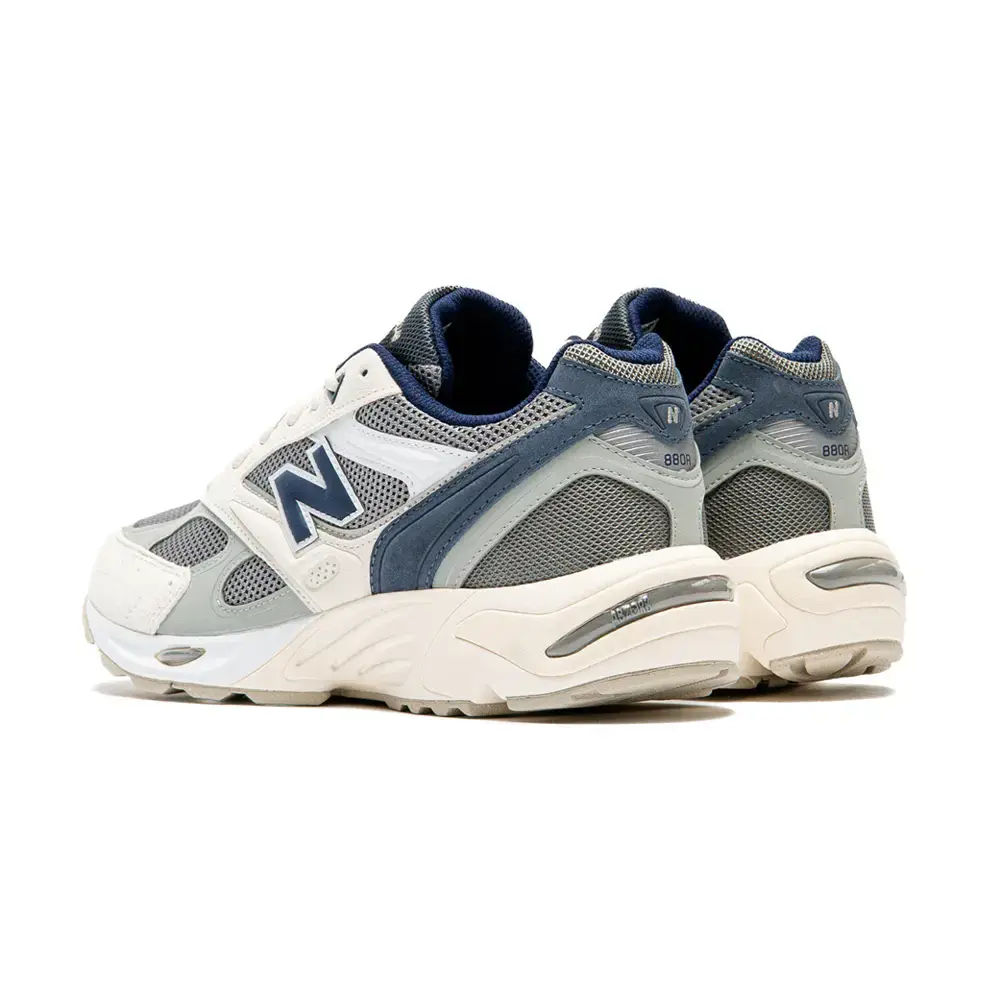New Balance U880R69L 880R Lifestyle Spor Ayakkabı Beyaz - 4